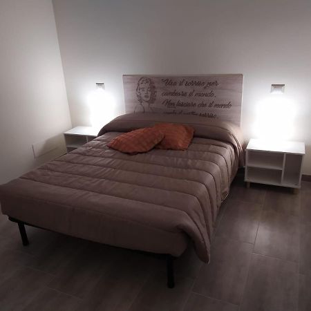 Dimora Sorriso Apartman Bari Kültér fotó