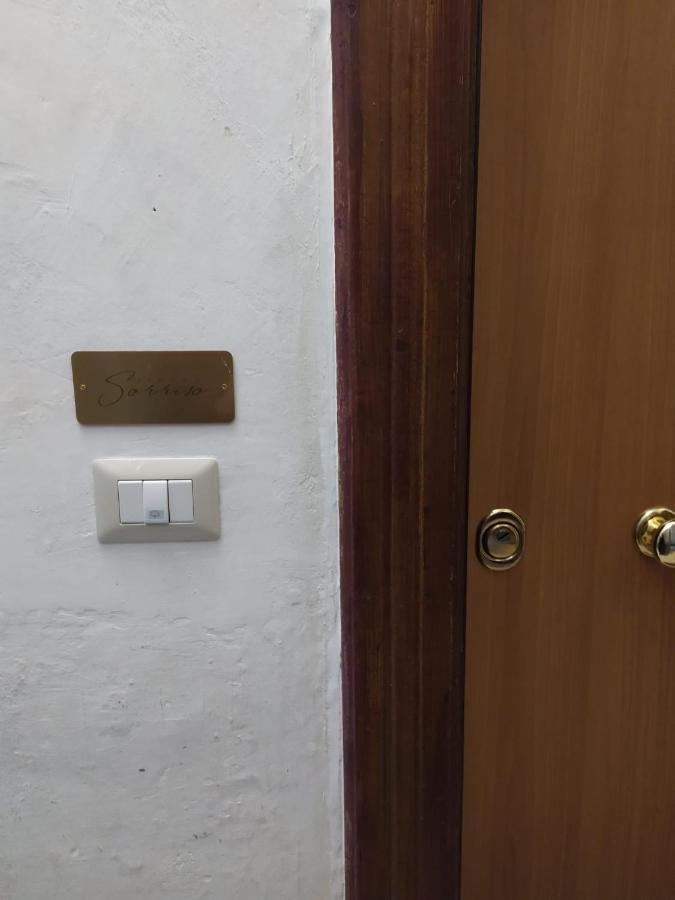 Dimora Sorriso Apartman Bari Kültér fotó
