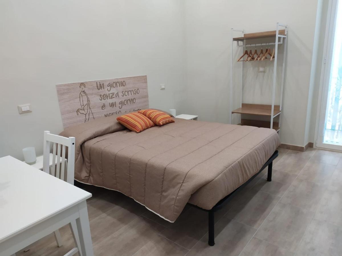 Dimora Sorriso Apartman Bari Kültér fotó